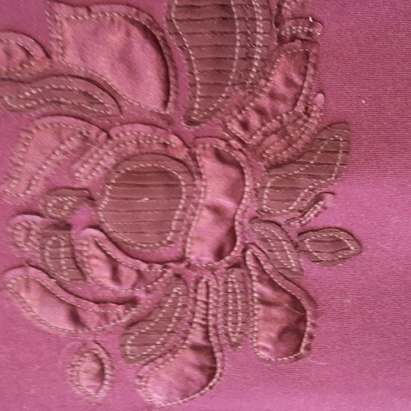 Denver Hayes t-shirt.Long sleeved.Size Medium. Purple - Picture 8 of 10